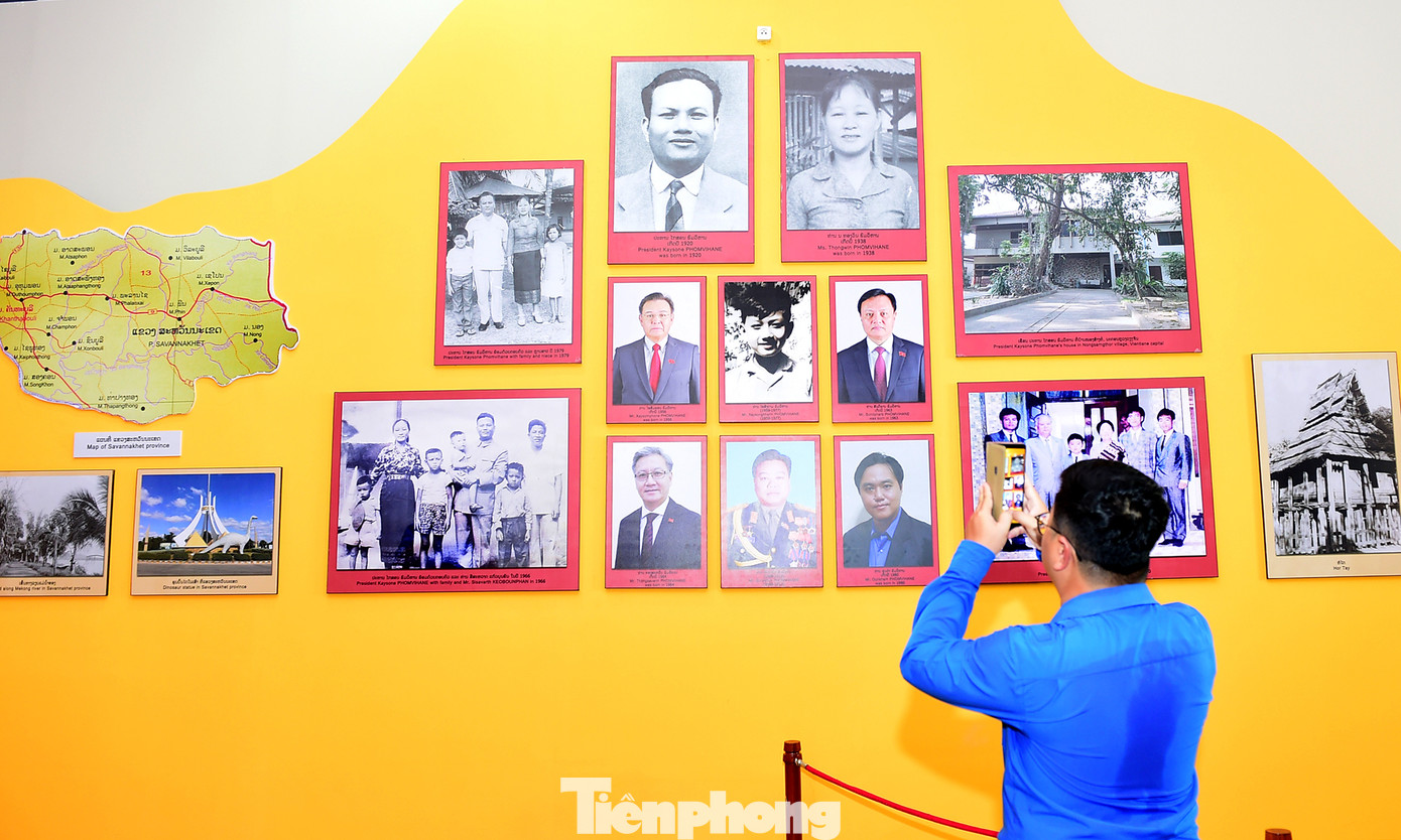 Tại đây, các đại biểu thanh niên Việt Nam đã có dịp hiểu thêm về thân thế, sự nghiệp cách mạng của Chủ tịch Kaysone Phomvihane; về tình đoàn kết và sự hợp tác chặt chẽ, gắn bó keo sơn giữa cách mạng Lào và Việt Nam.