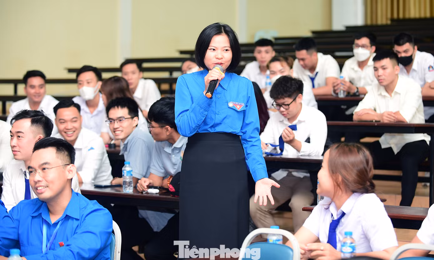 Nhiều ý kiến đã được chia sẻ từ các bạn sinh viên và thành viên đoàn đại biểu thanh niên Việt Nam. Ảnh: Xuân Tùng Nhiều ý kiến đã được chia sẻ từ các bạn sinh viên và thành viên đoàn đại biểu thanh niên Việt Nam. Ảnh: Xuân Tùng