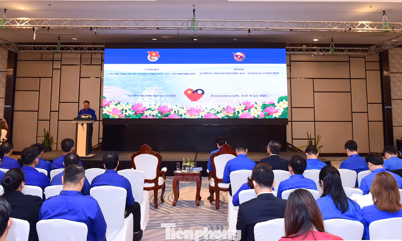 Hội thảo khoa học về vai trò của thanh niên trong việc phát triển kinh tế, sự tham gia của thanh niên trong việc thúc đẩy sản xuất và tiêu dùng hàng hóa nội địa để phát triển đất nước. Ảnh: Xuân Tùng Hội thảo khoa học về vai trò của thanh niên trong việc phát triển kinh tế, sự tham gia của thanh niên trong việc thúc đẩy sản xuất và tiêu dùng hàng hóa nội địa để phát triển đất nước. Ảnh: Xuân Tùng