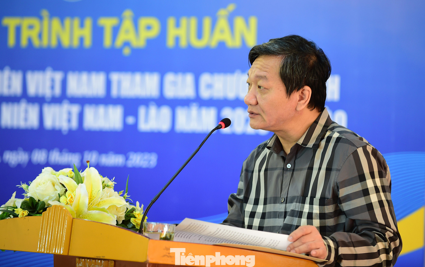 Ông Nguyễn Minh Tâm trao đổi thông tin tại chương trình tập huấn. Ảnh: Xuân Tùng