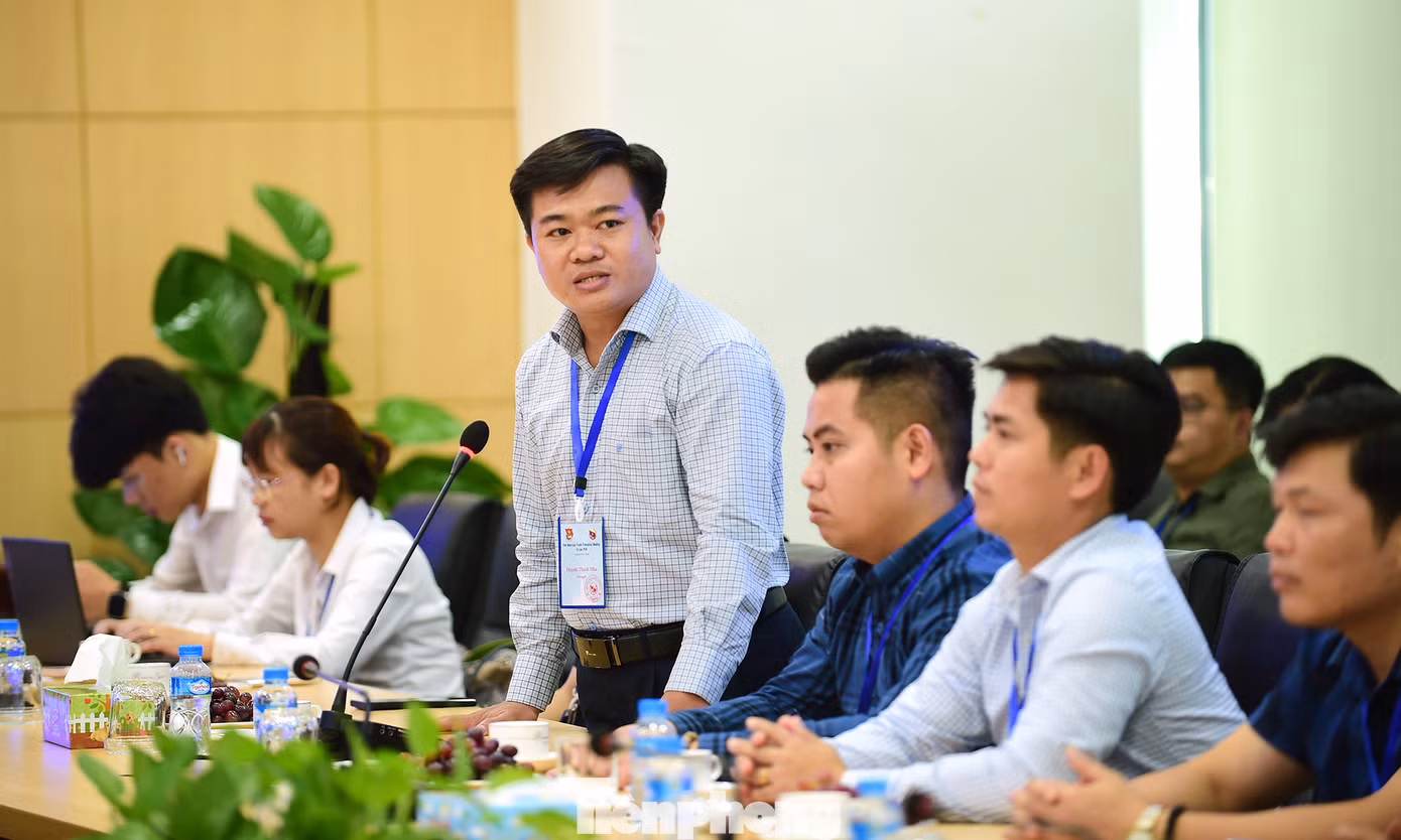 Anh Huỳnh Thanh Nhã phát biểu ý kiến tại chương trình. Ảnh: Xuân Tùng Anh Huỳnh Thanh Nhã phát biểu ý kiến tại chương trình. Ảnh: Xuân Tùng