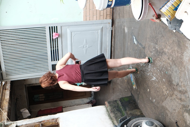 Nơm nớp sống trong những biệt thự cũ xuống cấp ảnh 9