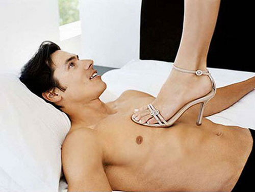 Những tai nạn phòng the cần chú ý khi "lâm trận" ảnh 4