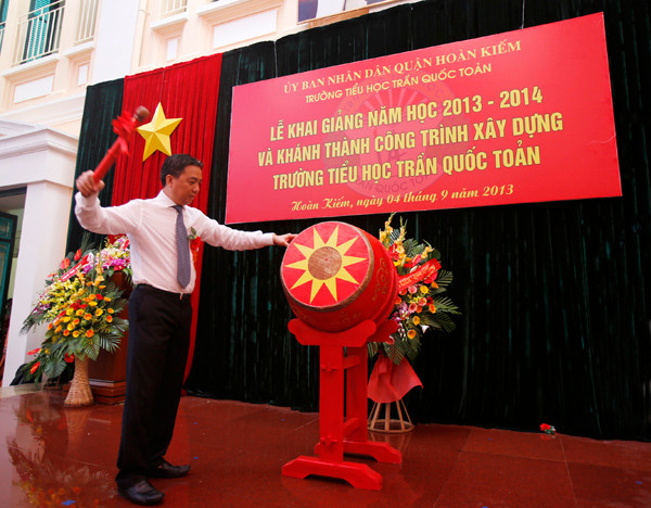 Rộn ràng tiếng trống khai giảng