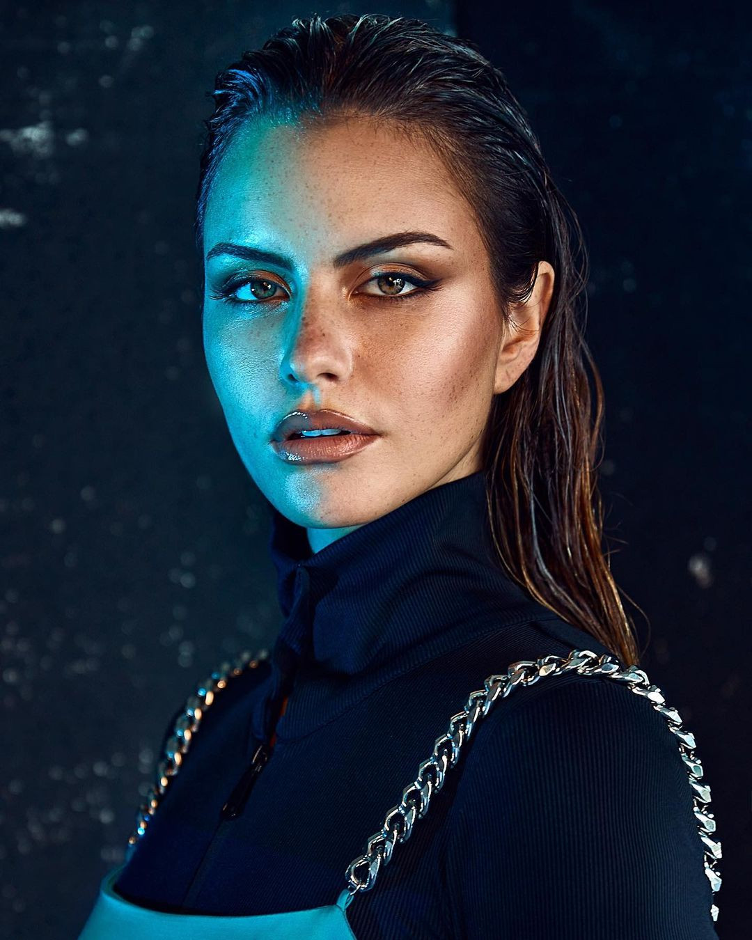 Năm ngoái, đại diện Chile tại Hoa hậu Hoàn vũ 2023 là người đẹp Celeste Viel. Chung cuộc, cô vào top 20.