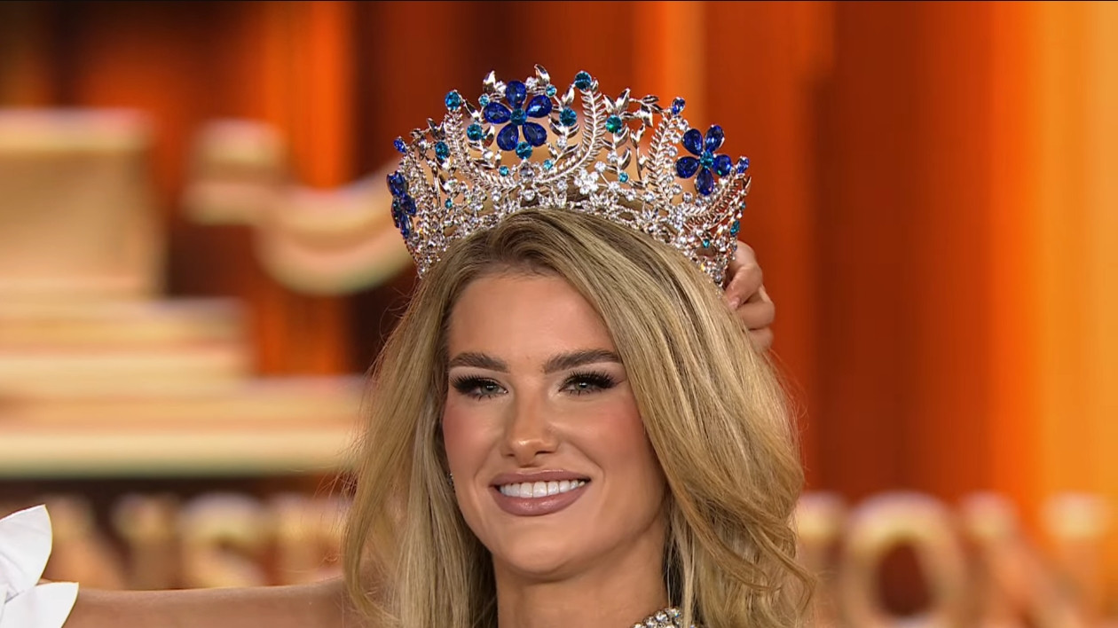 Các người đẹp giành những danh hiệu cao nhất tại Hoa hậu Siêu quốc gia 2024.