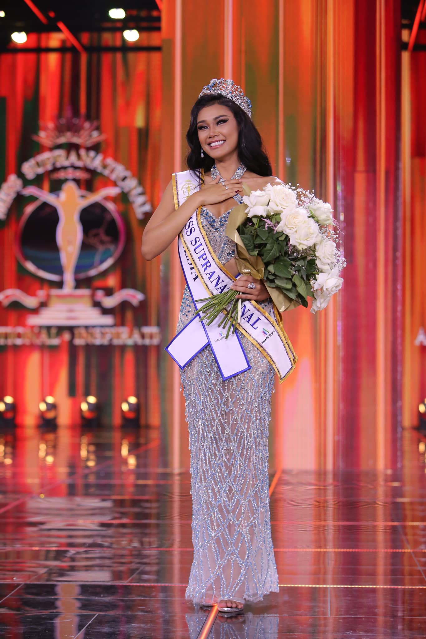 Chung kết Hoa hậu Siêu quốc gia 2024 diễn ra vào rạng sáng 7/7 theo giờ Việt Nam. Chung cuộc, người đẹp Indonesia - Harashta Haifa Zahra - đã đăng quang ngôi vị cao nhất.