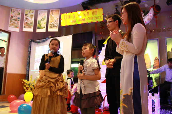 Cùng nhau hát các bài về tết