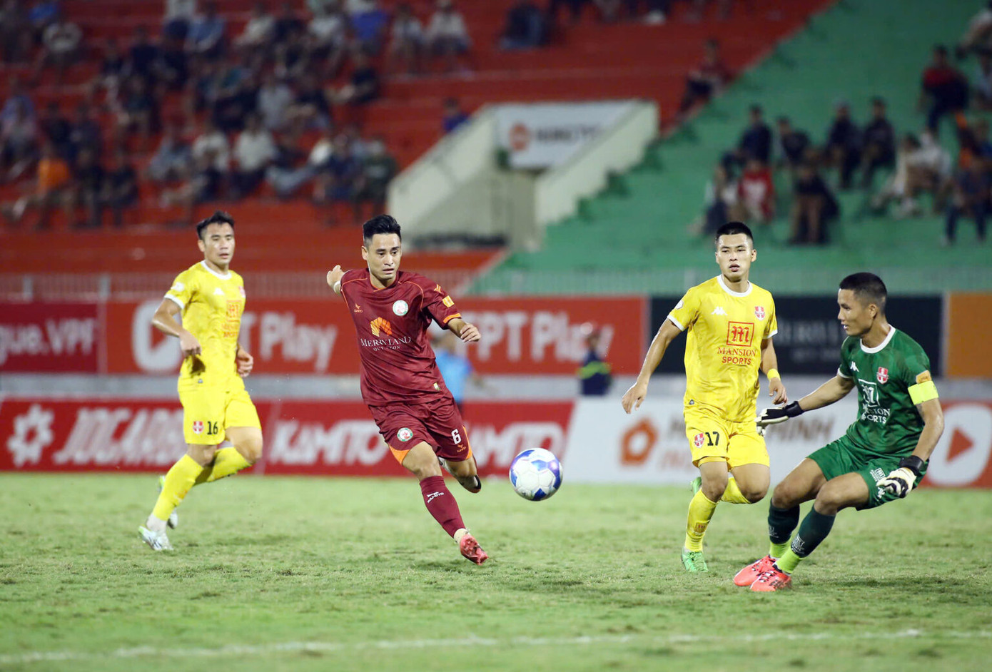 Hải Phòng thua Bình Định ở trận lượt đi. Ảnh: VPF. Hải Phòng thua Bình Định ở trận lượt đi. Ảnh: VPF.