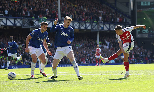 Arsenal mất điểm trên sân Everton ảnh 9 Arsenal mất điểm trên sân Everton ảnh 9