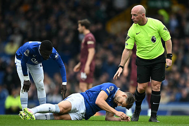 Man City đánh bại Everton bằng 2 bàn thắng muộn ảnh 15