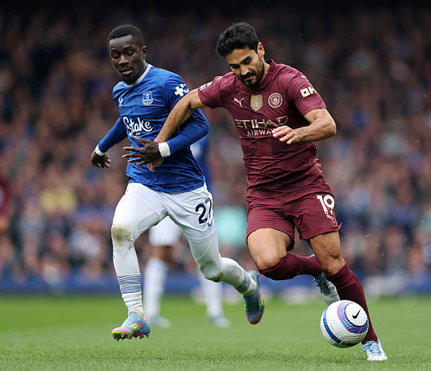 Man City đánh bại Everton bằng 2 bàn thắng muộn ảnh 18