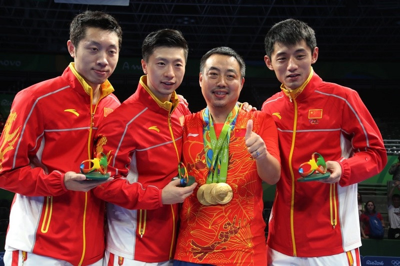 Ông Liu Guoliang (thứ 2 từ phải sang) từng giành trọn bộ danh hiệu Grand Slam bóng bàn ở nội dung đơn.