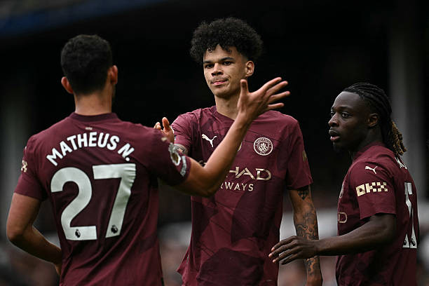 Man City đánh bại Everton bằng 2 bàn thắng muộn ảnh 21