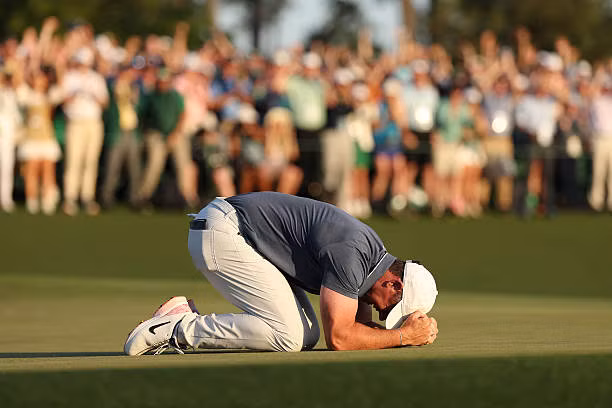 McIlroy bùng nổ cảm xúc khi vô địch The Masters 2025.