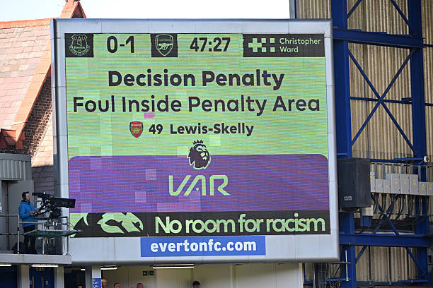 Arsenal mất điểm trên sân Everton ảnh 20 Arsenal mất điểm trên sân Everton ảnh 20