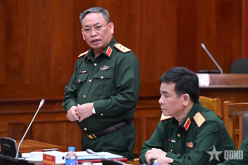 Trung tướng Trần Công Chính, Tổng cục trưởng Tổng cục II phát biểu tại hội nghị.