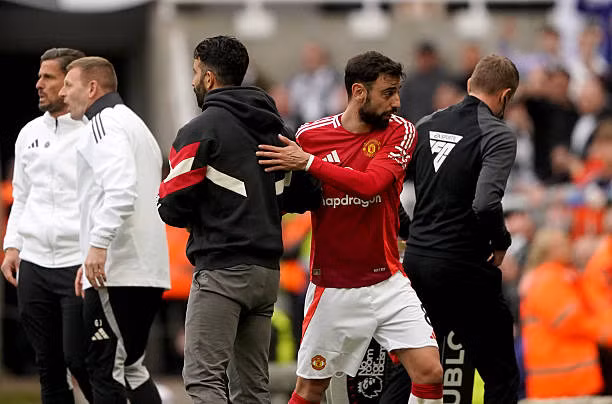 MU thua sốc trên sân Newcastle ảnh 22 MU thua sốc trên sân Newcastle ảnh 22