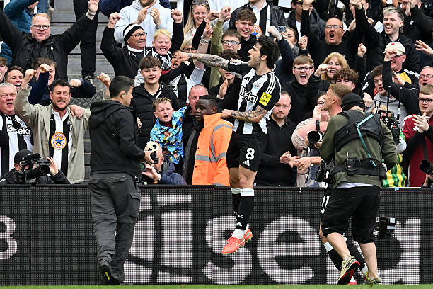 MU thua sốc trên sân Newcastle ảnh 7