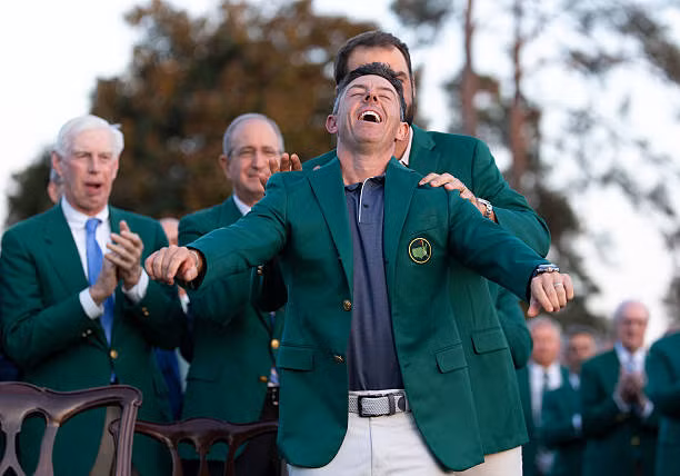 McIlroy hoàn thành bộ sưu tập Grand Slam.