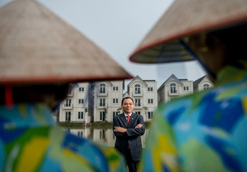 Tại nhiều sự kiện của Vingroup, ông Vượng cũng không mấy khi xuất hiện, mặc dù ông là người tạo nên thành công vang dội của doanh nghiệp này. Tại nhiều sự kiện của Vingroup, ông Vượng cũng không mấy khi xuất hiện mặc dù ông là người tạo nên thành công vang dội của doanh nghiệp này