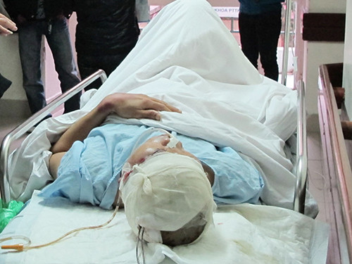 Số ca cấp cứu trong những ngày Tết tăng vọt tại Bệnh viện Việt - Đức (Hà Nội). Ảnh: Ngọc Dung