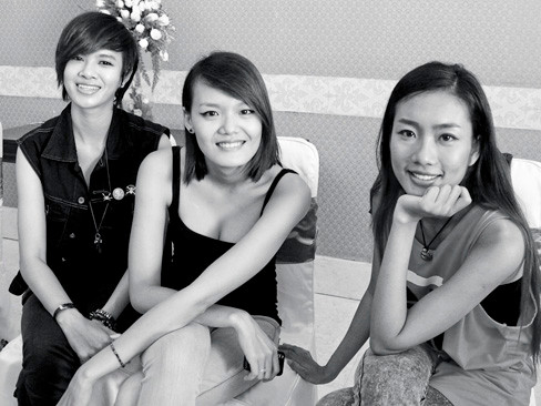 Đỗ Hà, Thanh Thảo, Nhã Trúc tới tham dự 'casting'. Đỗ Hà, Thanh Thảo, Nhã Trúc tới tham dự 'casting'