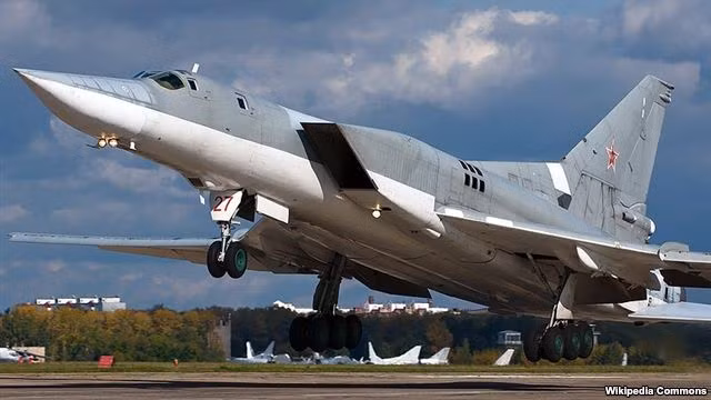Máy bay ném bom chiến lược tầm trung Tu-22M3 “Backfire”. Máy bay ném bom chiến lược tầm trung Tu-22M3 “Backfire”