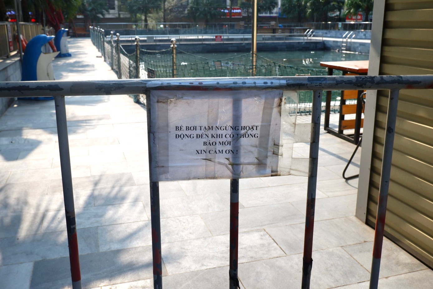 Thông báo ngừng hoạt động của bể bơi IEC Residences. Thông báo ngừng hoạt động của bể bơi IEC Residences.