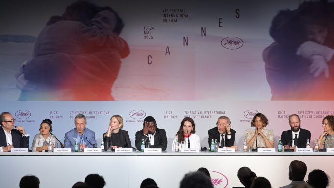 Ban giám khảo LHP Cannes 2025 họp báo bế mạc. Ảnh: Getty Images.