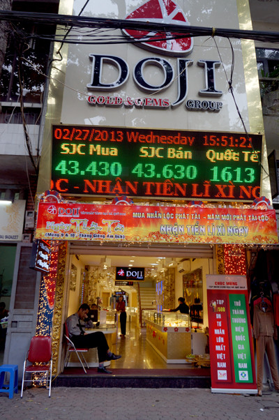 Giá vàng vào lúc 16h ngày 27-2, tại