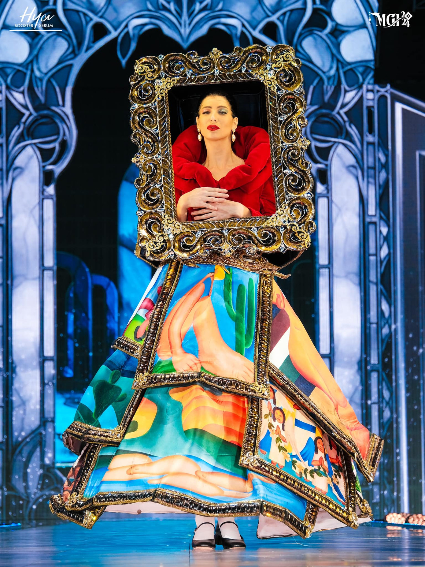 Thiết kế của người đẹp Brazil lấy cảm hứng từ tác phẩm hội họa nổi tiếng mang tên Sắc màu của Tarsila.