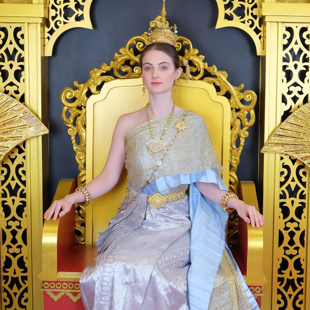 Silvia Doerr Sanchez có sở thích thời trang, âm nhạc, khiêu vũ và thể thao.