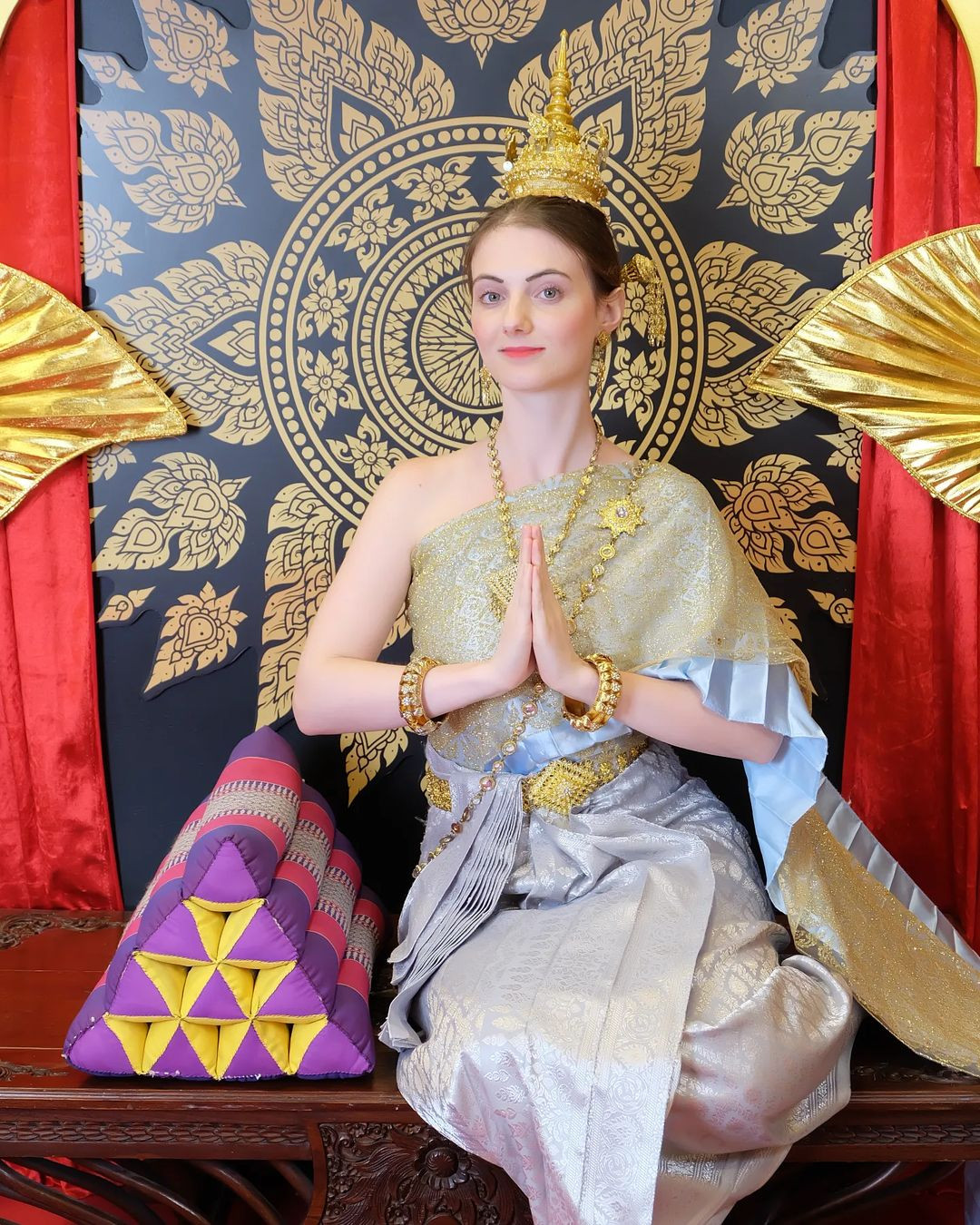 Silvia Doerr Sanchez có sở thích thời trang, âm nhạc, khiêu vũ và thể thao.