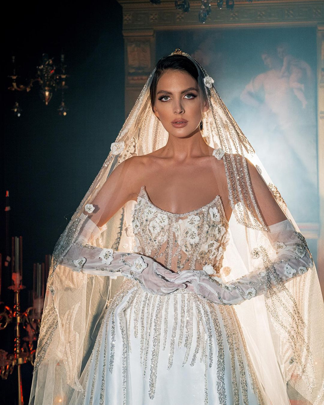 Emilia Dobreva năm nay 27 tuổi, cao 1,8 m, là người Kosovo-Serbia. Hiện cô là doanh nhân, người mẫu ở Dubai. Emilia Dobreva năm nay 27 tuổi, cao 1,8 m, là người Kosovo-Serbia. Hiện cô là doanh nhân, người mẫu ở Dubai.