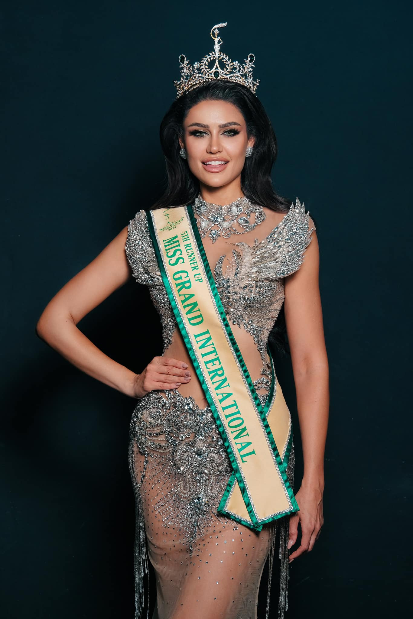 Các người đẹp giành ngôi á hậu 5 của cuộc thi.