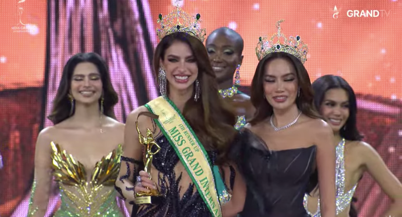 Các danh hiệu á hậu 1 thuộc về người đẹp Philippines, á hậu 2 thuộc về Myanmar, á hậu 3 thuộc về Pháp và á hậu 4 thuộc về Brazil. Các danh hiệu á hậu 1 thuộc về người đẹp Philippines, á hậu 2 thuộc về Myanmar, á hậu 3 thuộc về Pháp và á hậu 4 thuộc về Brazil.