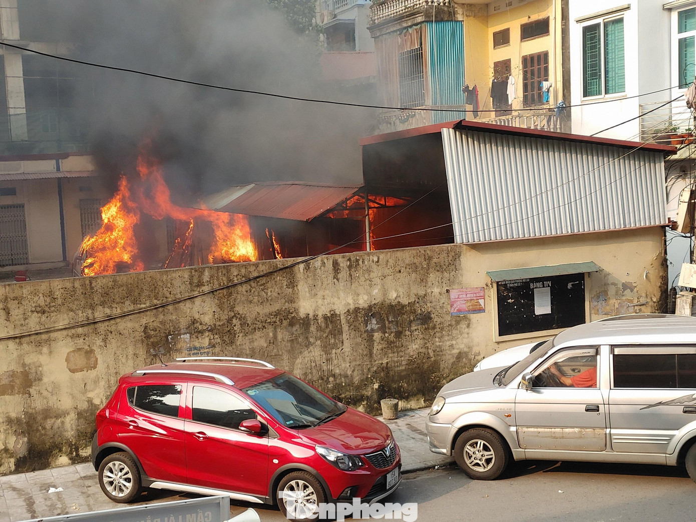 Hiện trường vụ cháy. Hiện trường vụ cháy.