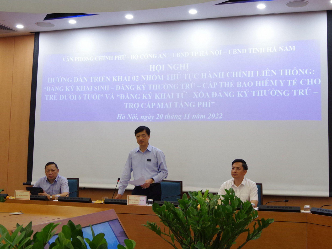 Hội nghị trực tuyến hướng dẫn triển khai 2 nhóm thủ tục hành chính liên thông.