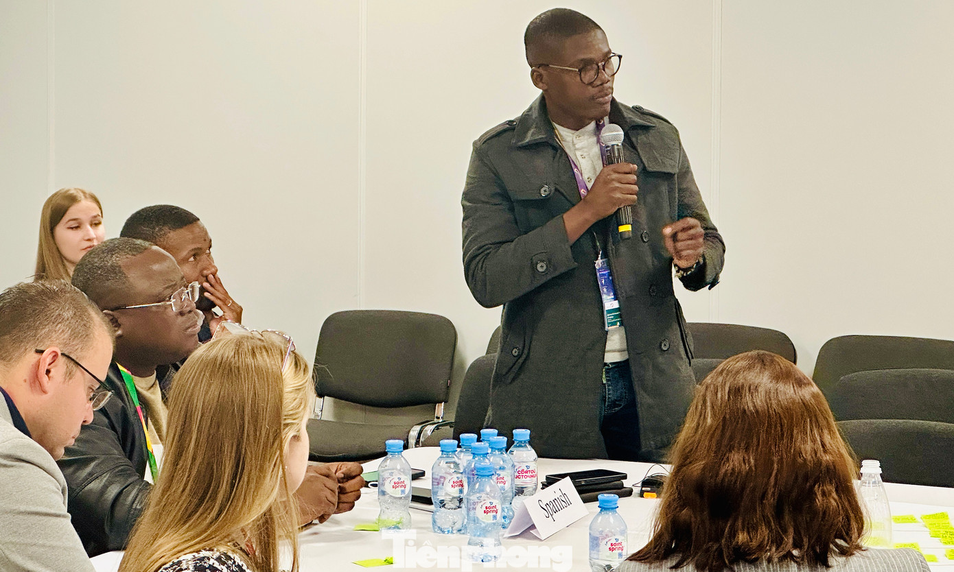 Các đại biểu đã trao đổi, đề xuất nhiều ý kiến, giải pháp tháo gỡ những thách thức cho người trẻ.