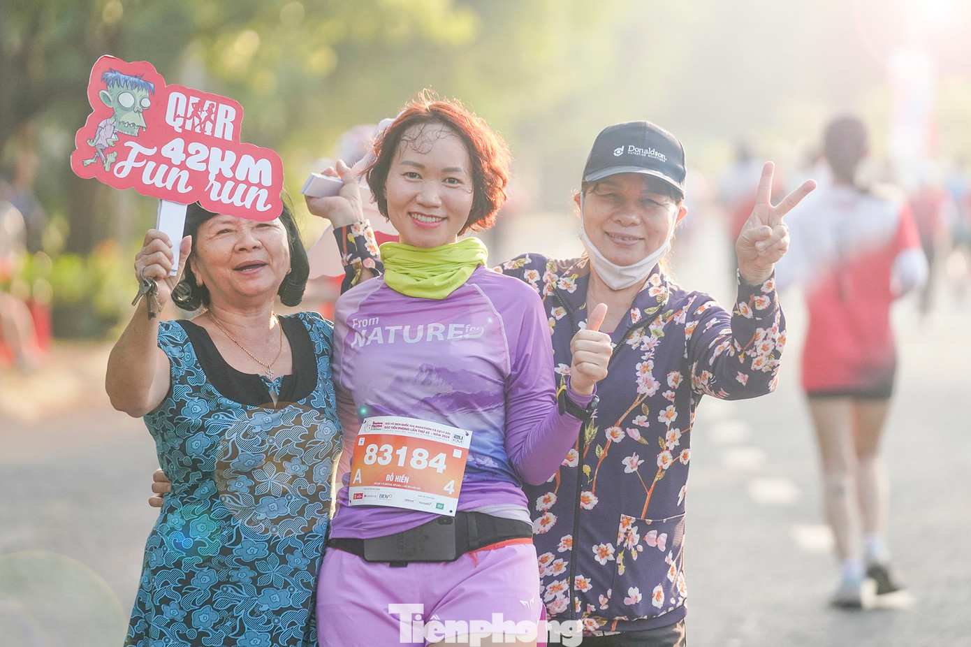 Bên cạnh đó, sự thân thiện và nhiệt tình cổ vũ của người dân Phú Yên đã mang đến sự tiếp sức cho nhiều vận động viên.