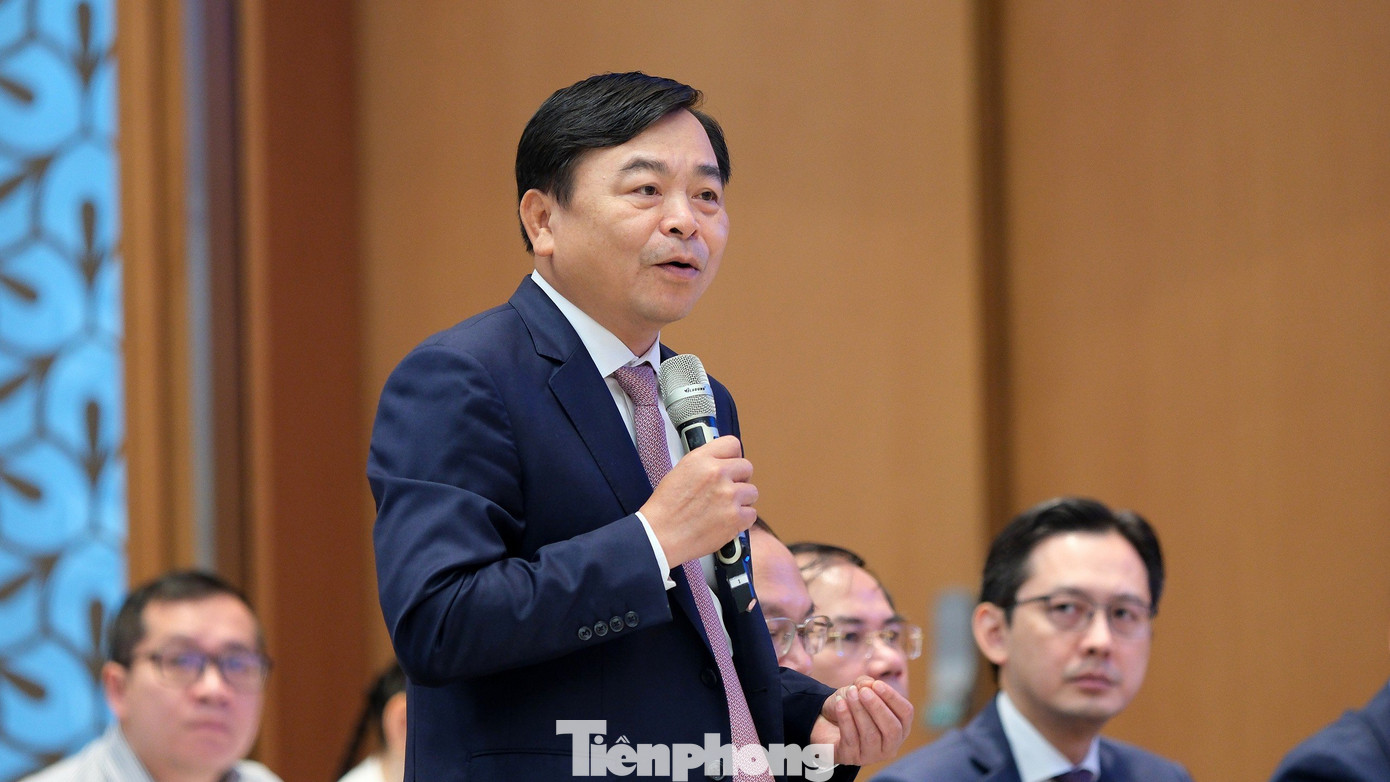 Ông Nguyễn Hoàng Hiệp - Thứ trưởng Bộ NN&amp;PTNT phát biểu tại chương trình. Ảnh: Hoàng Mạnh Thắng