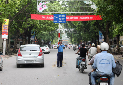 Hà Nội sẽ có 7 tuyến phố thực hiện phân làn, tách dòng phương tiện
