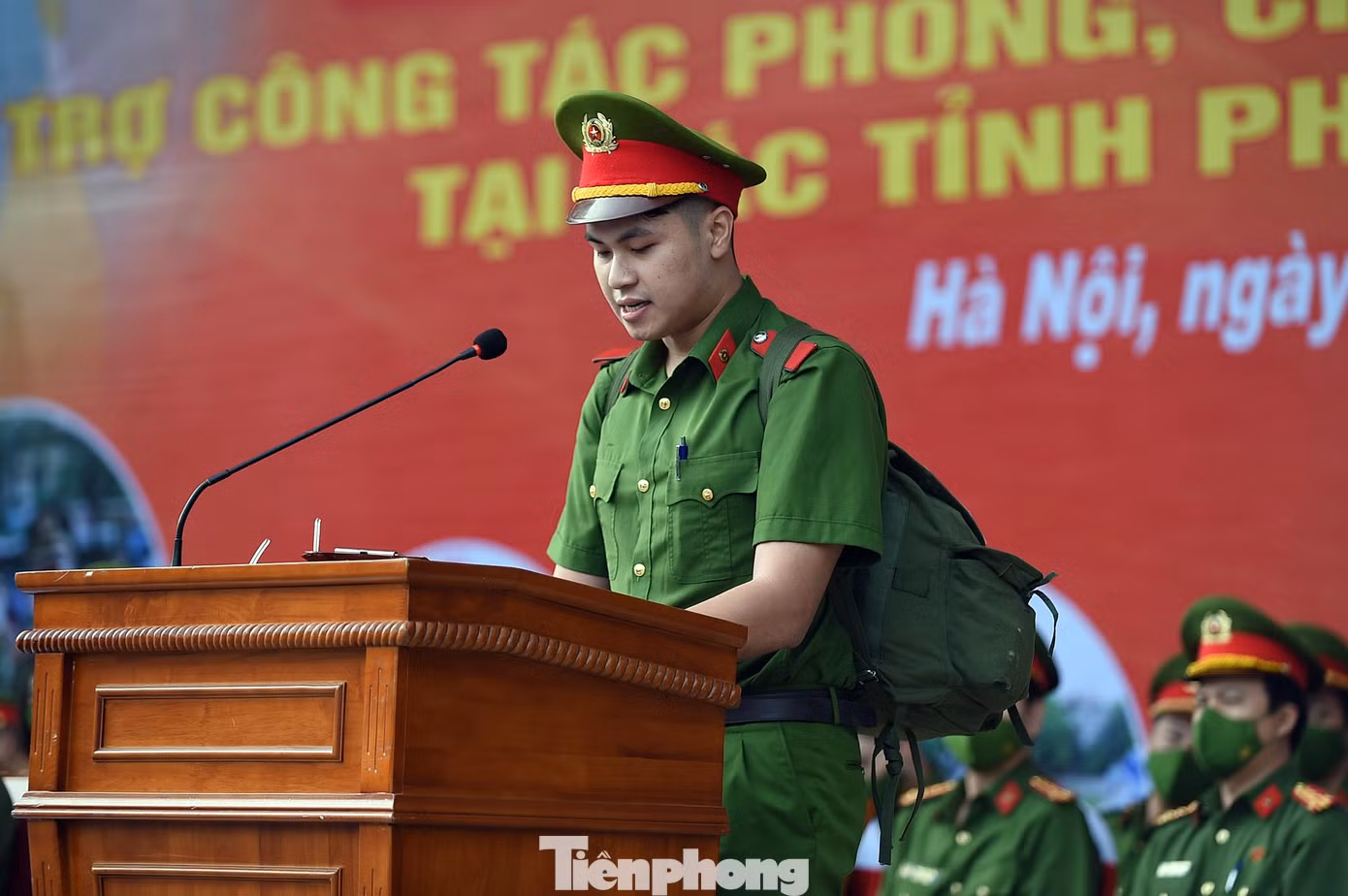 Đại diện các cán bộ, học viên nhận nhiệm vụ tại buổi lễ xuất quân, học viên Nguyễn Vương Anh bày tỏ tinh thần trách nhiệm, xung kích sẵn sàng đi bất cứ đâu, làm bất cứ việc gì khi Tổ quốc, Đảng và Nhân dân cần đến.