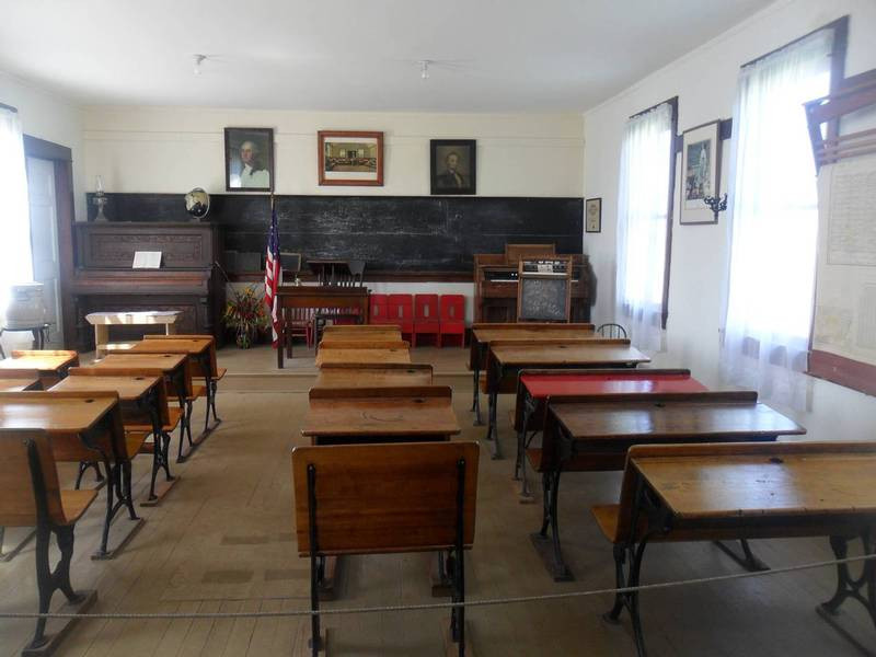 Lớp học duy nhất trong vùng vẫn còn sử dụng