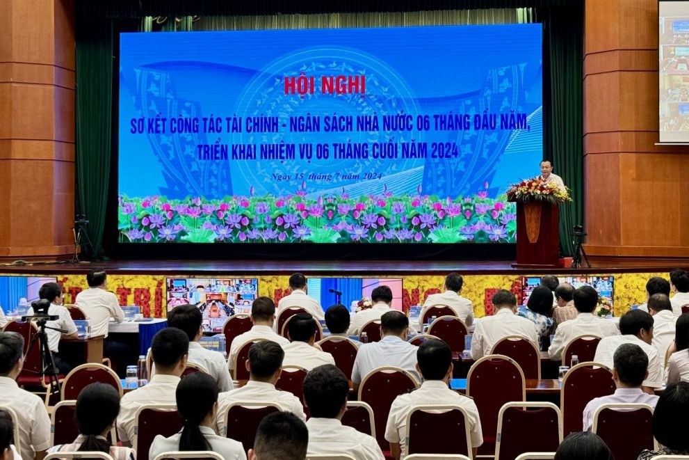 Toàn cảnh hội nghị sơ kết công tác tài chính - ngân sách nhà nước 6 tháng đầu năm, triển khai nhiệm vụ 6 tháng cuối năm 2024 Bộ Tài chính. Toàn cảnh hội nghị sơ kết công tác tài chính - ngân sách nhà nước 6 tháng đầu năm, triển khai nhiệm vụ 6 tháng cuối năm 2024 Bộ Tài chính.