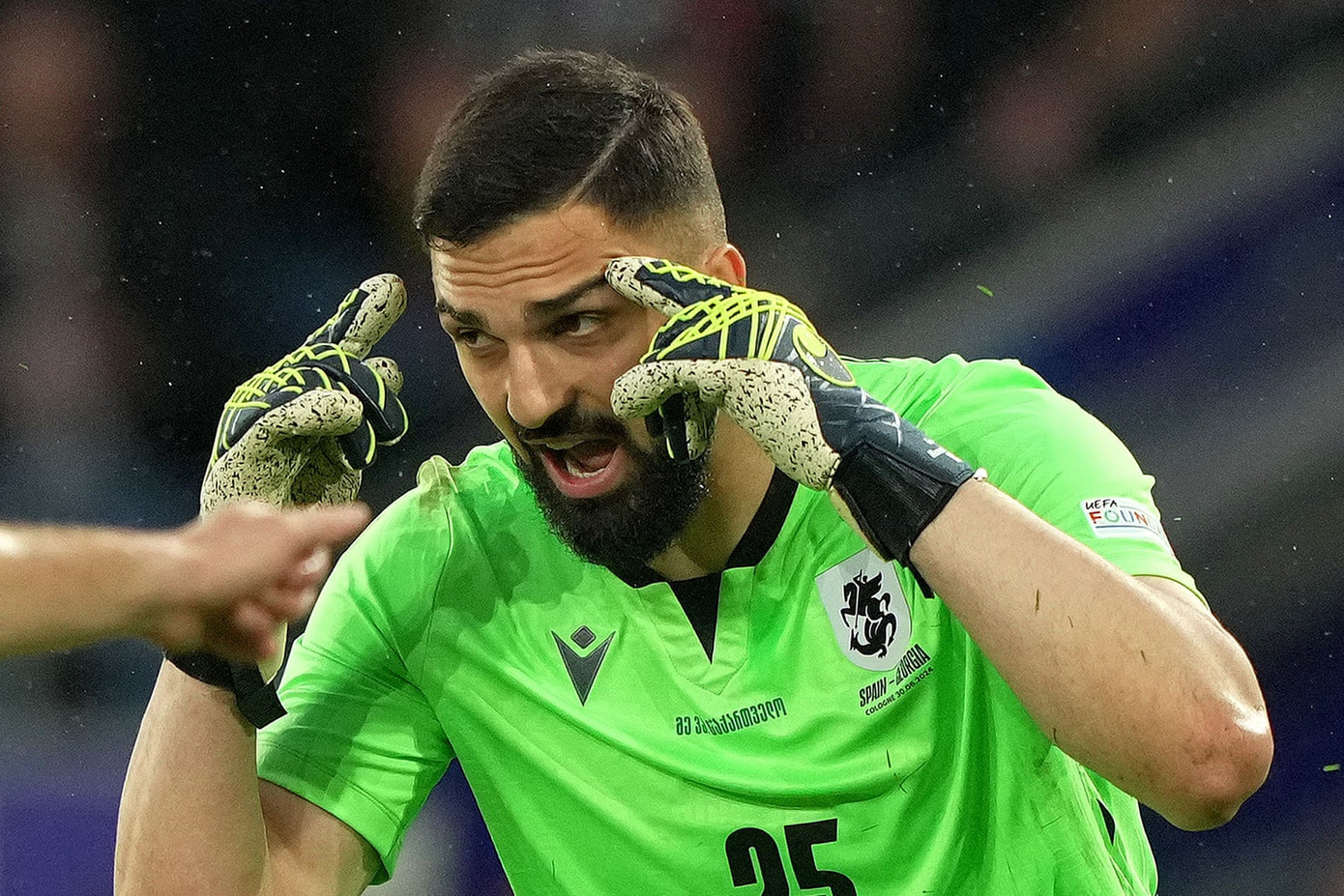 Thủ môn Giorgi Mamardashvili thi đấu ấn tượng tại EURO 2024