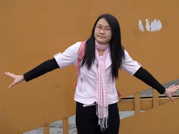 Chân dung Linh Chi . Chân dung Linh Chi