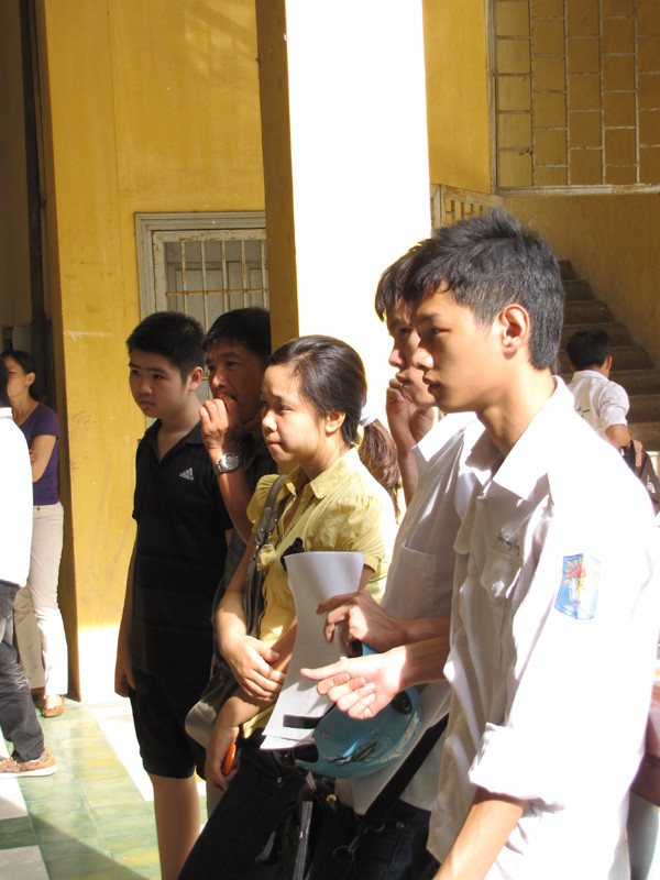 Hồi hộp chờ đợi