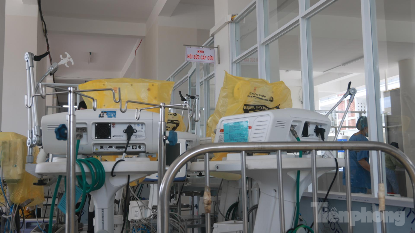 Lãnh đạo thành phố Đà Nẵng đã yêu cầu phải chuẩn bị đầy đủ cơ sở vật chất, đảm bảo an toàn phòng, chống dịch COVID-19 cho bệnh viện dã chiến. Lãnh đạo thành phố Đà Nẵng đã yêu cầu phải chuẩn bị đầy đủ cơ sở vật chất, đảm bảo an toàn phòng, chống dịch COVID-19 cho bệnh viện dã chiến.